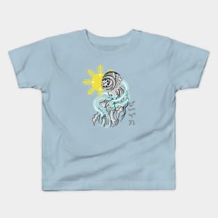 Tribal line Art Jellyfish / Baybayin word Mahalaga (Precious/Valued) Kids T-Shirt